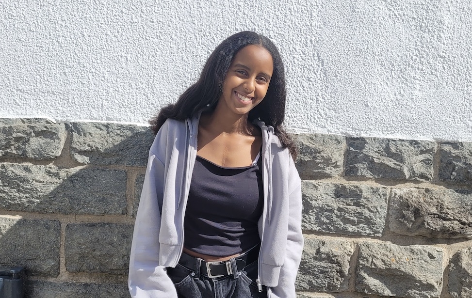 Esther Ghebreselassie 